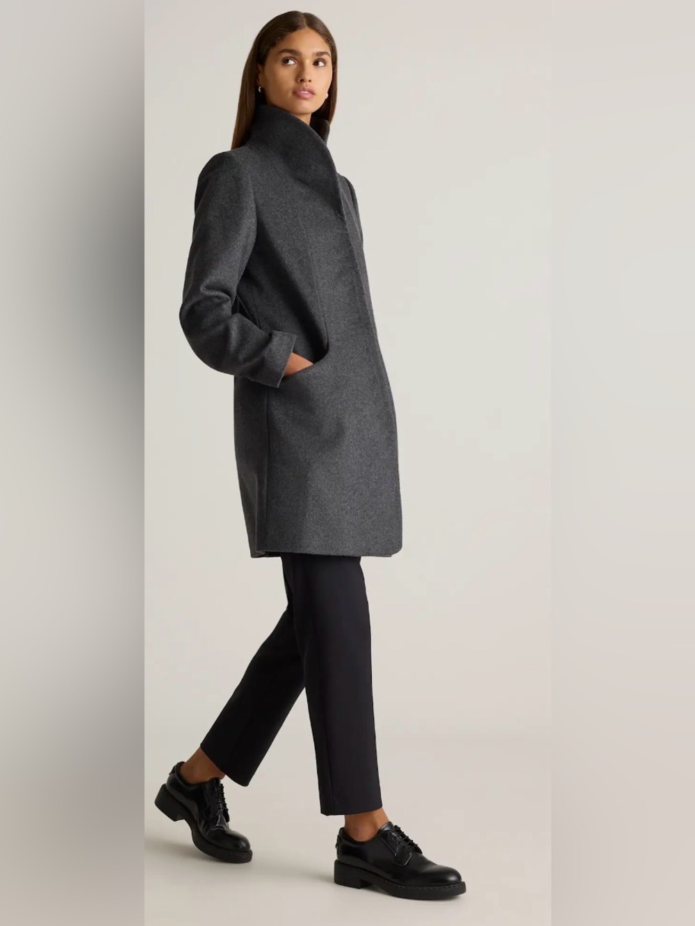 Like New Quince Charcoal Wool/Cashmere Cocoon Coat. Size Small. - Picture 2 of 8